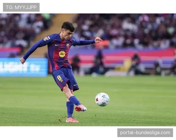 巴萨中场核心佩德里因肌肉疲劳缺席本轮,哈维或重启四中场体系